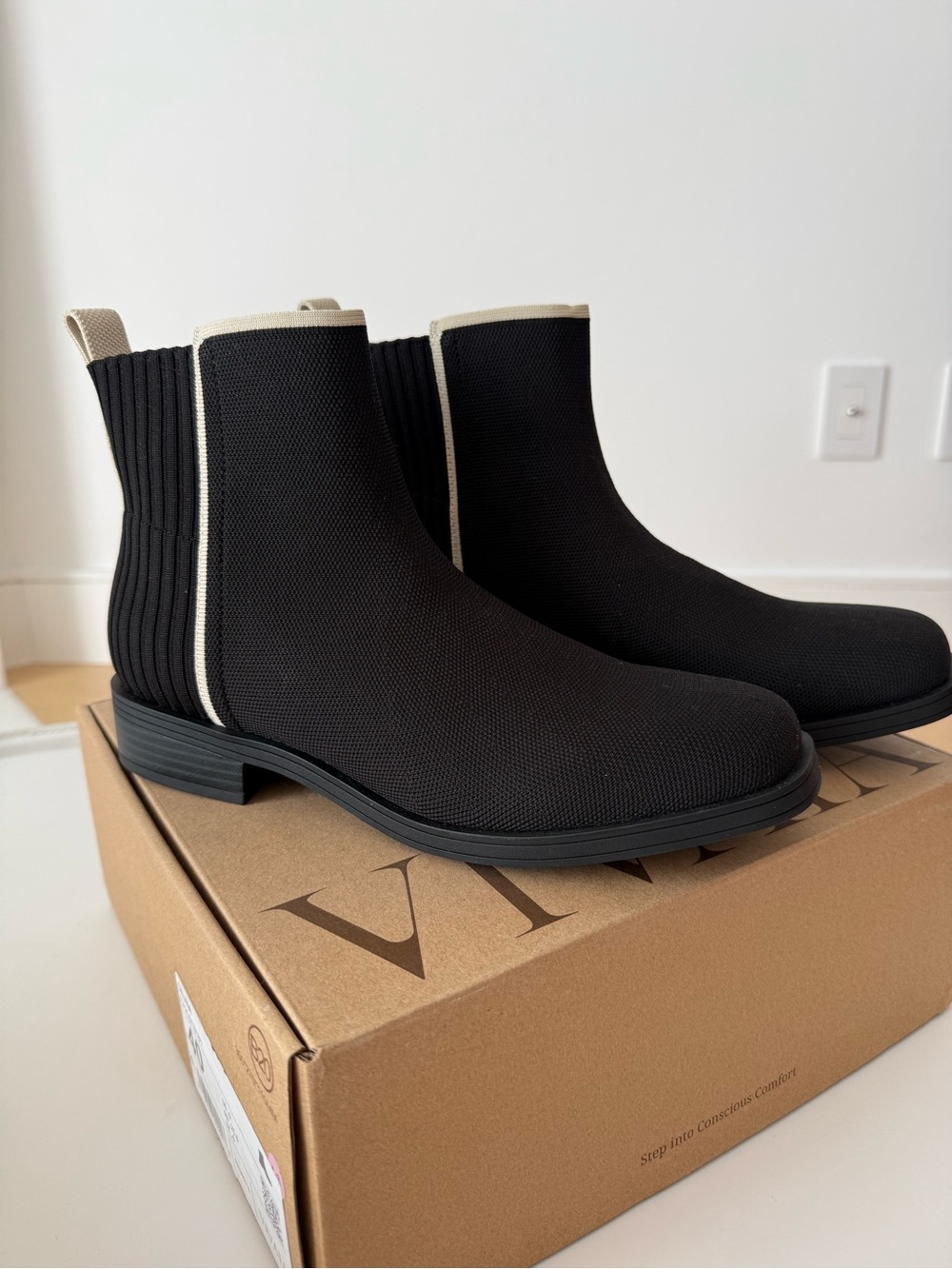 Black Chelsea Knit Ankle Waterproof Boots with Cream Trim